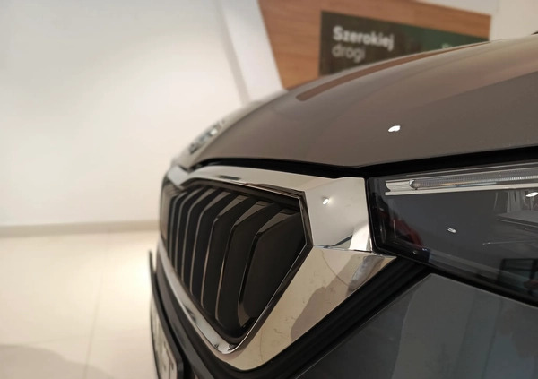 Skoda Scala cena 114800 przebieg: 6100, rok produkcji 2023 z Wojnicz małe 211